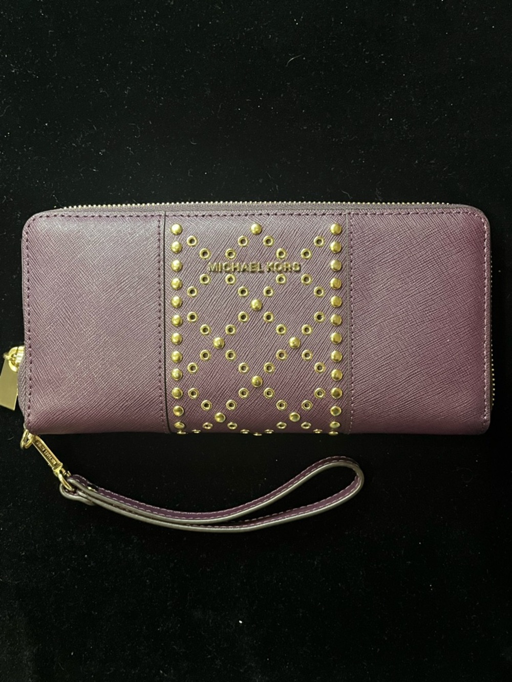 Michael Kors Jet Set Plum Continental Wallet with Wristlet Strap